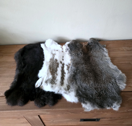 Assortie van 3 konijnenvachten